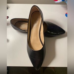 Franco Sarto size 7 black flats